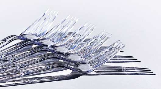 France Is Banning Plastic Forks, Causing The Disposable Junk Industry To Panic card